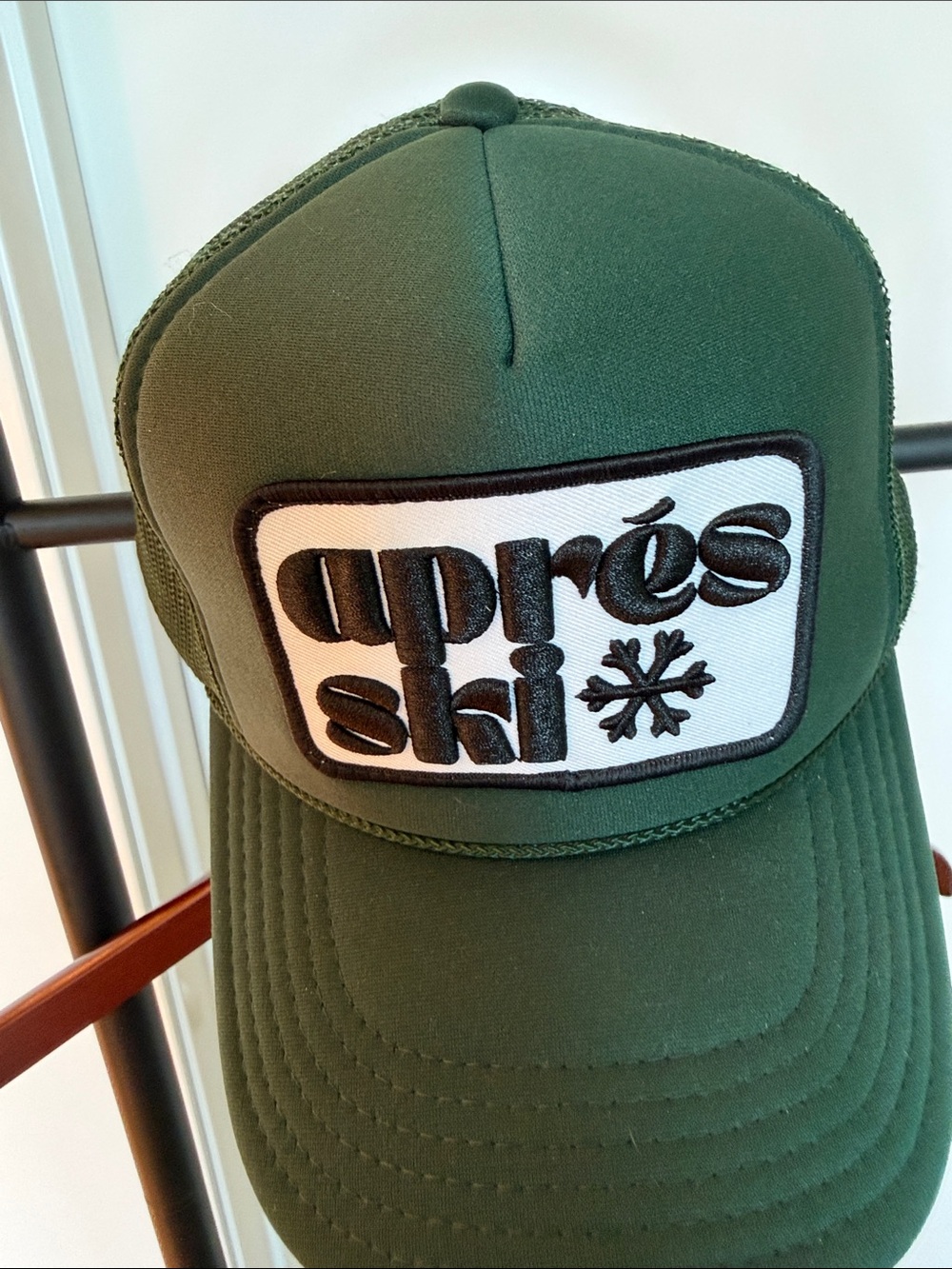 “Apres Ski” Green Trucker Hat